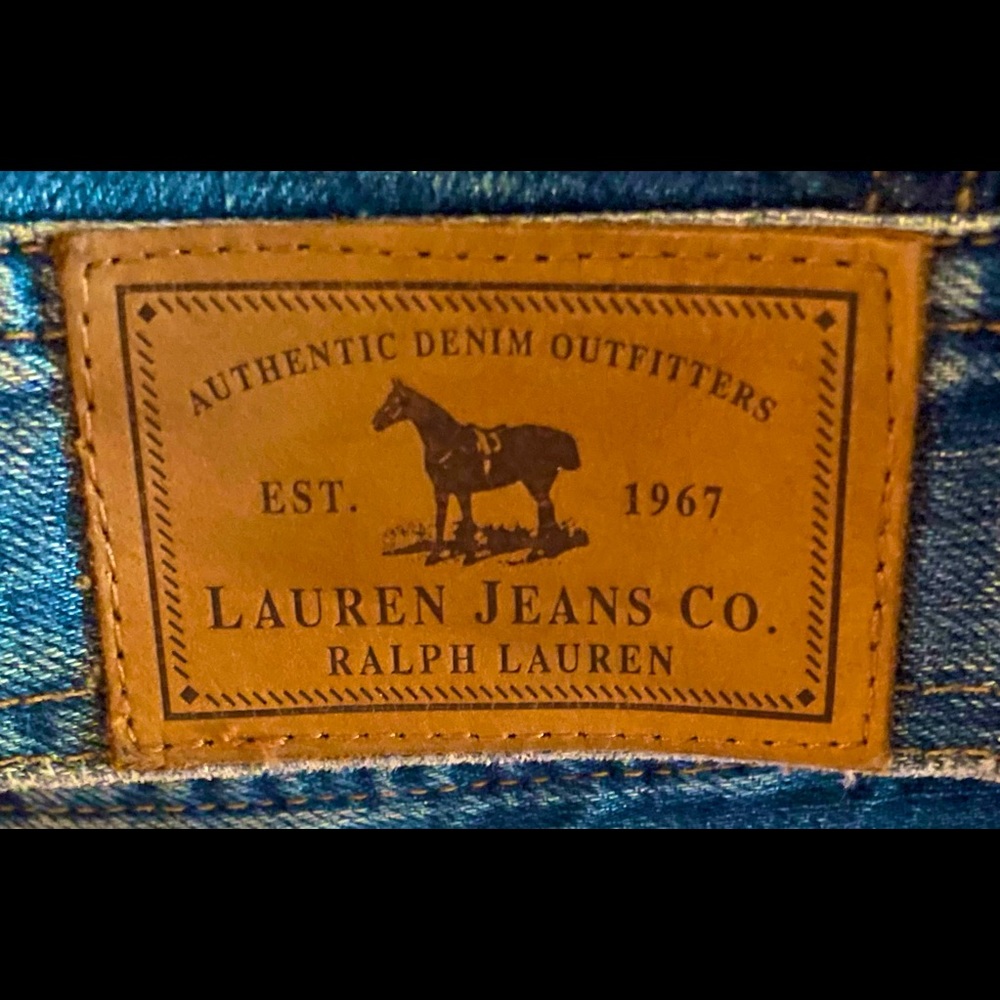 Ralph Lauren “Lauren Jeans” Long sleeve women’s Jean Jacket!